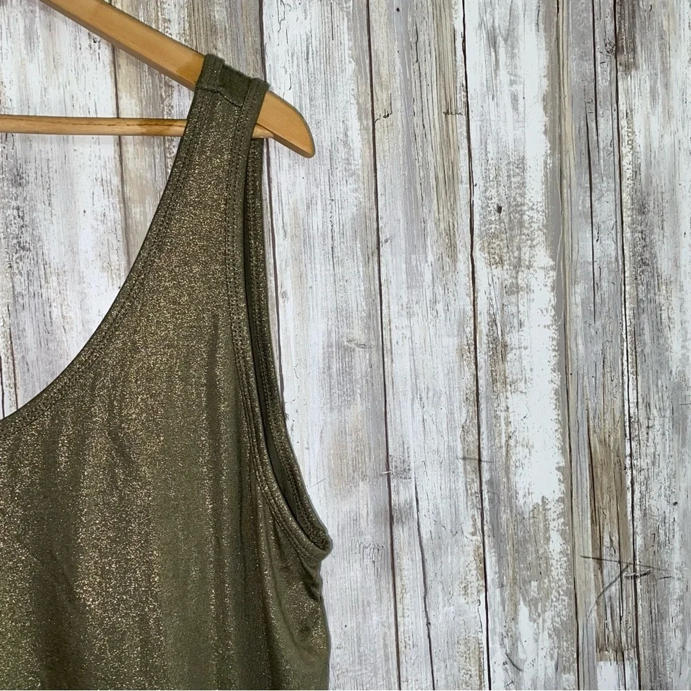 NWT Lane Bryant Metallic Tank - Picture 3 of 4